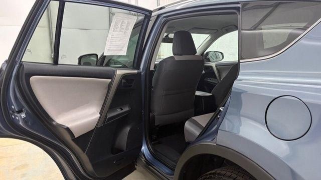2014 Blue Toyota RAV4 LE (2T3ZFREV3EW) with an 2.5L I-4 DOHC engine, located at 1806 Veterans Memorial Hwy SW, Austell, GA, 30168, (770) 944-9558, 33.817959, -84.606987 - Photo#13