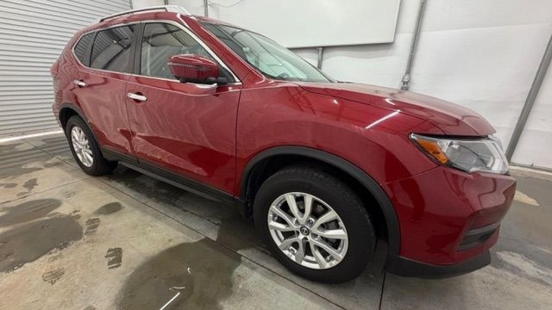 2017 Red Nissan Rogue SV (JN8AT2MT1HW) with an 2.5L I-4 DOHC engine, located at 1806 Veterans Memorial Hwy SW, Austell, GA, 30168, (770) 944-9558, 33.817959, -84.606987- Photo#7