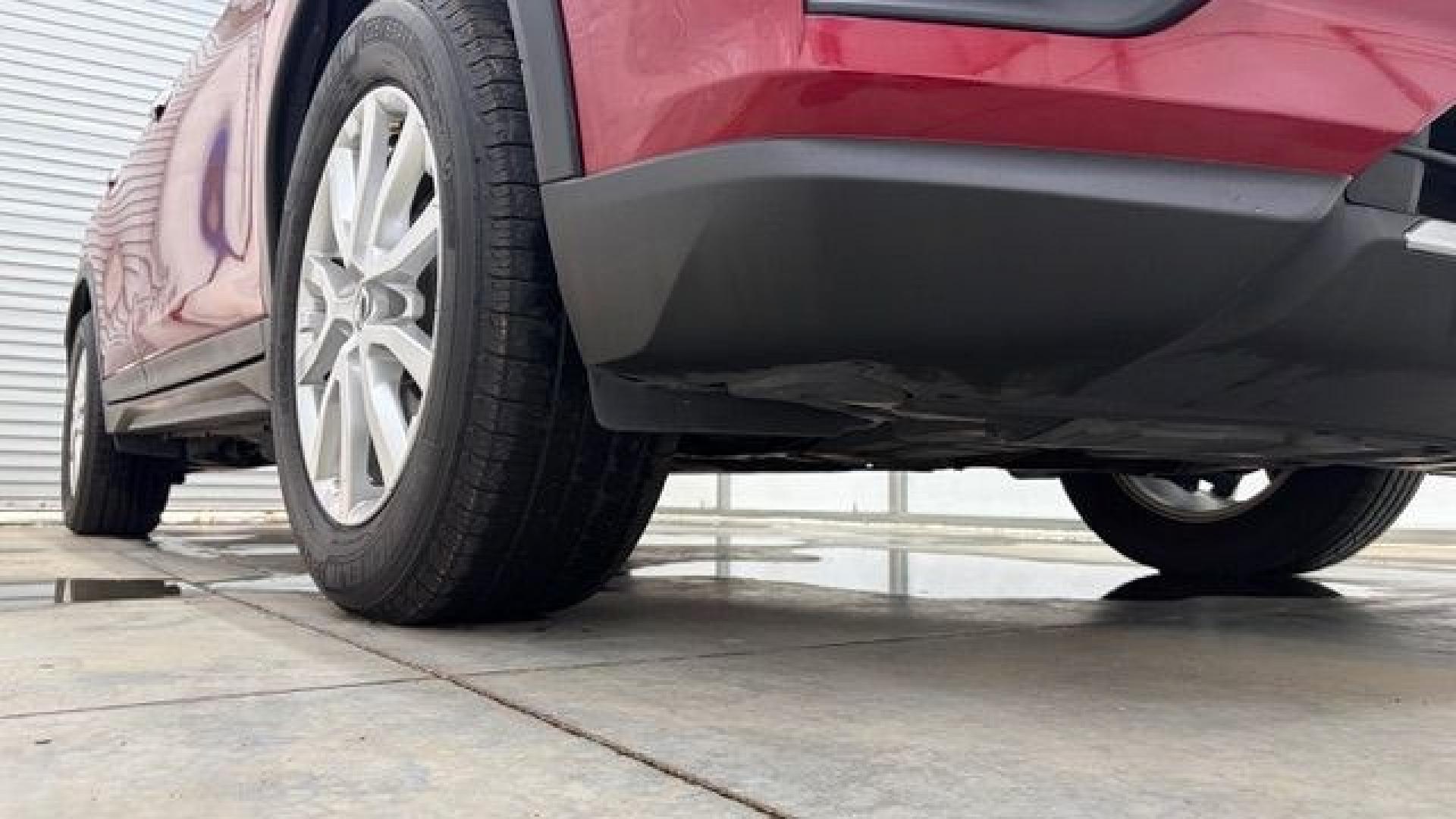 2017 Red Nissan Rogue SV (JN8AT2MT1HW) with an 2.5L I-4 DOHC engine, located at 1806 Veterans Memorial Hwy SW, Austell, GA, 30168, (770) 944-9558, 33.817959, -84.606987- Photo#19