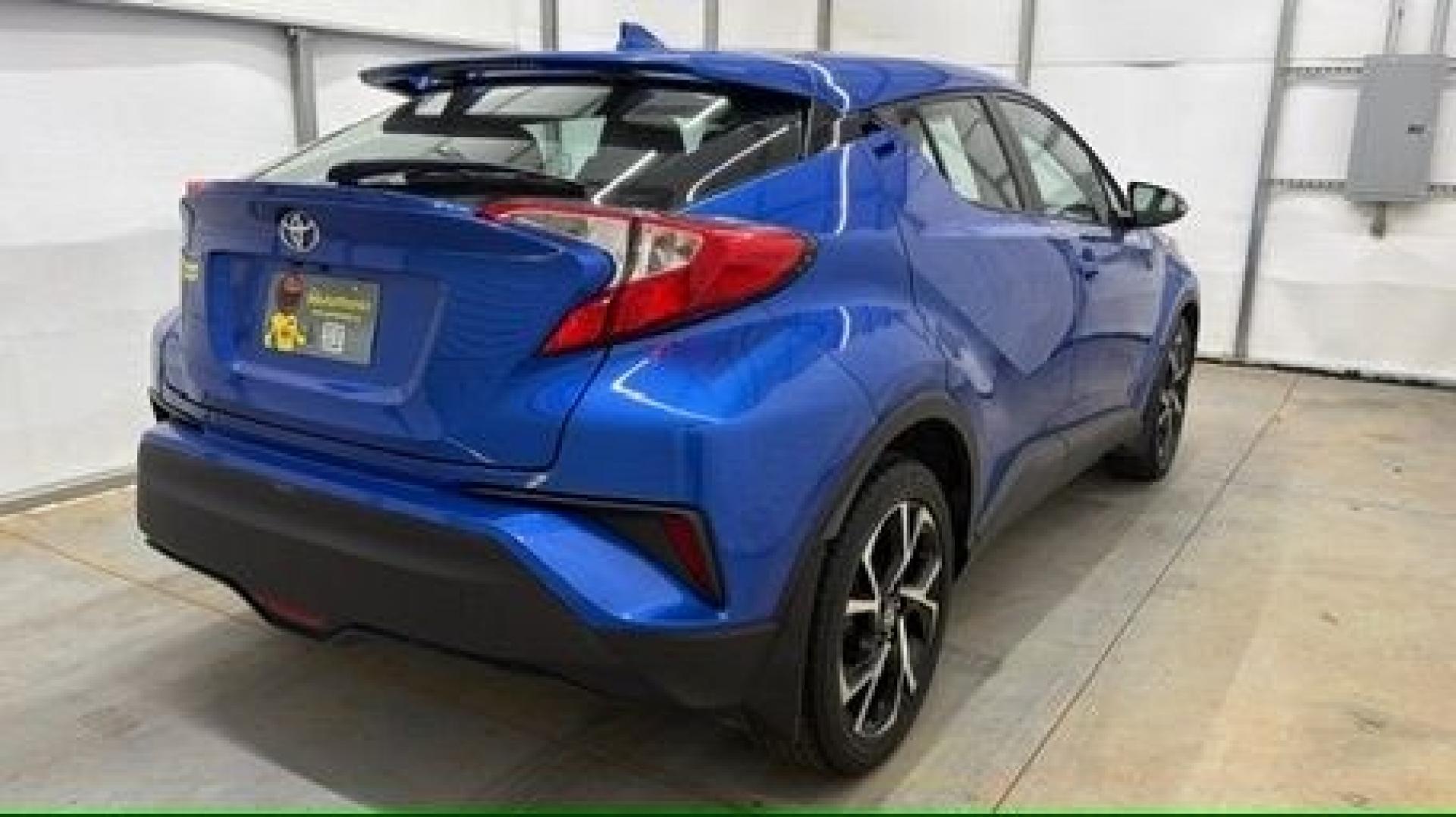 2018 Blue Toyota C-HR XLE Premium (NMTKHMBX7JR) with an 2L I-4 DOHC engine, located at 1806 Veterans Memorial Hwy SW, Austell, GA, 30168, (770) 944-9558, 33.817959, -84.606987- Photo#5