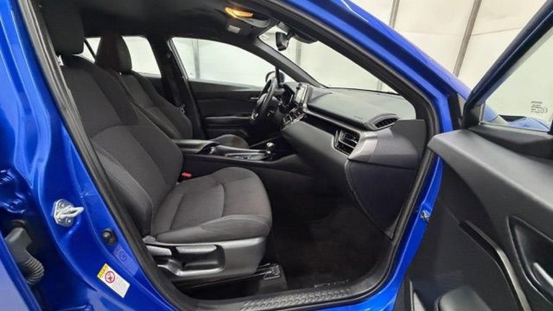 2018 Blue Toyota C-HR XLE Premium (NMTKHMBX7JR) with an 2L I-4 DOHC engine, located at 1806 Veterans Memorial Hwy SW, Austell, GA, 30168, (770) 944-9558, 33.817959, -84.606987- Photo#17