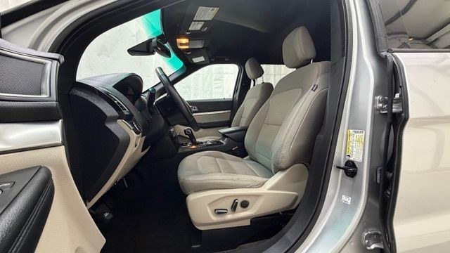 2018 Silver Ford Explorer XLT (1FM5K7DH7JG) , located at 1806 Veterans Memorial Hwy SW, Austell, GA, 30168, (770) 944-9558, 33.817959, -84.606987- Photo#12