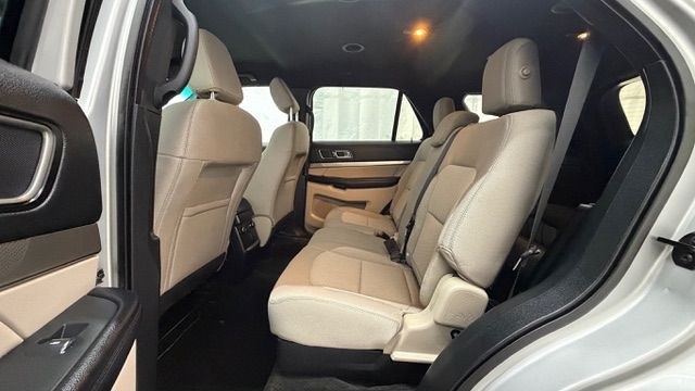 2018 Silver Ford Explorer XLT (1FM5K7DH7JG) , located at 1806 Veterans Memorial Hwy SW, Austell, GA, 30168, (770) 944-9558, 33.817959, -84.606987- Photo#14