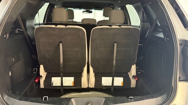 2018 Silver Ford Explorer XLT (1FM5K7DH7JG) , located at 1806 Veterans Memorial Hwy SW, Austell, GA, 30168, (770) 944-9558, 33.817959, -84.606987- Photo#17