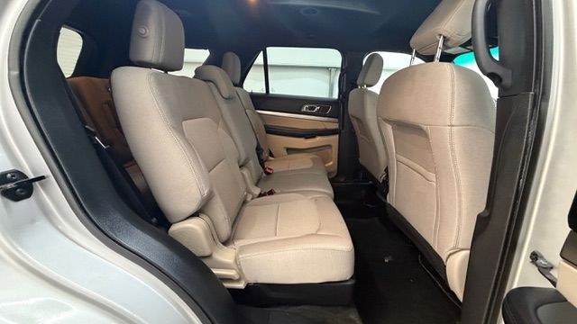 2018 Silver Ford Explorer XLT (1FM5K7DH7JG) , located at 1806 Veterans Memorial Hwy SW, Austell, GA, 30168, (770) 944-9558, 33.817959, -84.606987- Photo#19