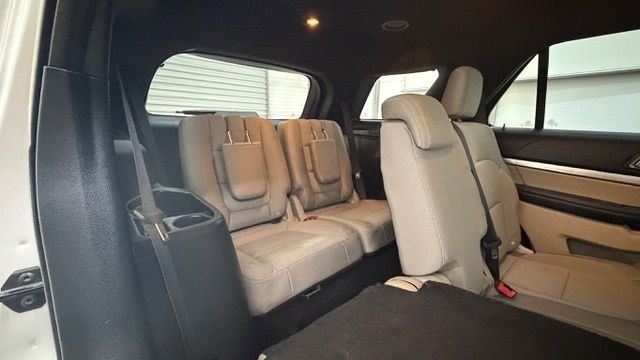 2018 Silver Ford Explorer XLT (1FM5K7DH7JG) , located at 1806 Veterans Memorial Hwy SW, Austell, GA, 30168, (770) 944-9558, 33.817959, -84.606987- Photo#20