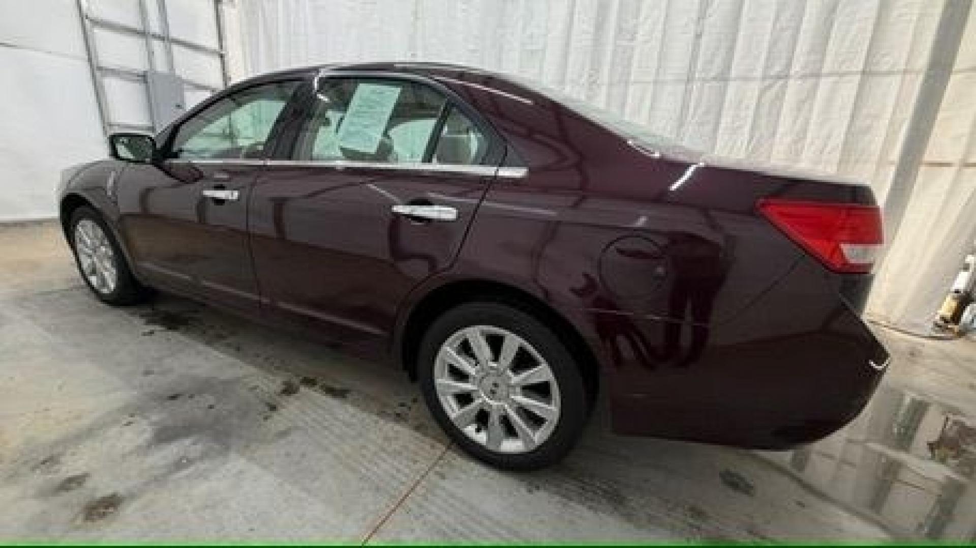 2012 Red Lincoln MKZ Base (3LNHL2GCXCR) , located at 1806 Veterans Memorial Hwy SW, Austell, GA, 30168, (770) 944-9558, 33.817959, -84.606987- Photo#2