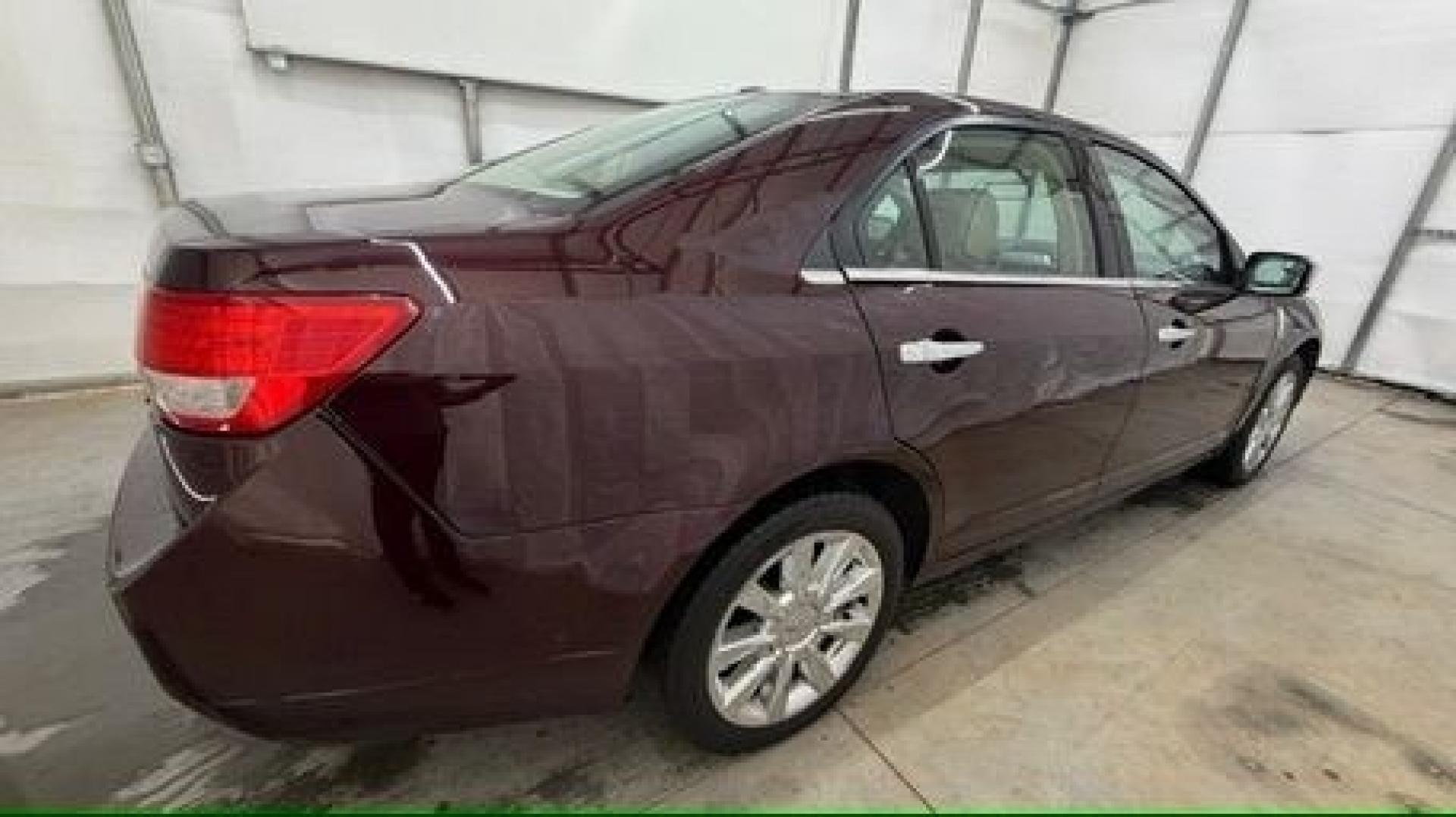 2012 Red Lincoln MKZ Base (3LNHL2GCXCR) , located at 1806 Veterans Memorial Hwy SW, Austell, GA, 30168, (770) 944-9558, 33.817959, -84.606987- Photo#6