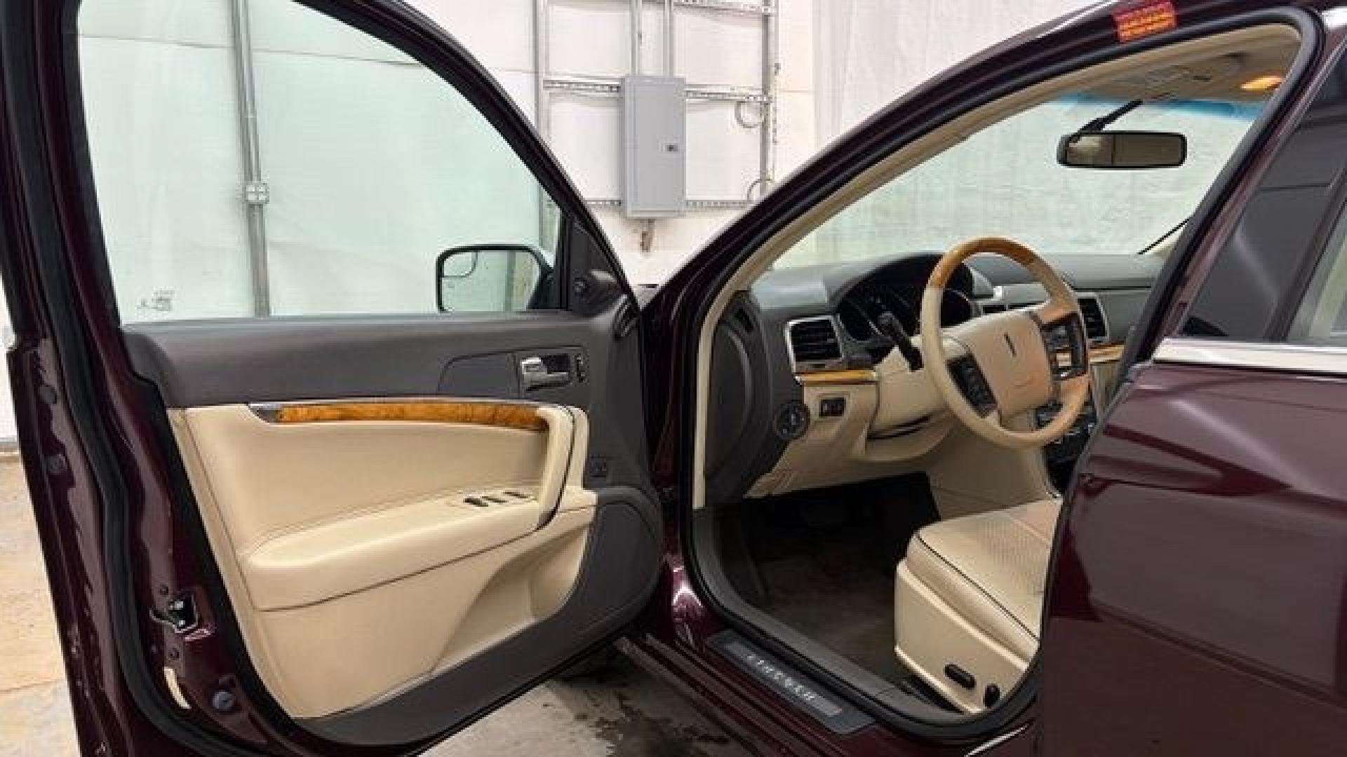 2012 Red Lincoln MKZ Base (3LNHL2GCXCR) , located at 1806 Veterans Memorial Hwy SW, Austell, GA, 30168, (770) 944-9558, 33.817959, -84.606987- Photo#10