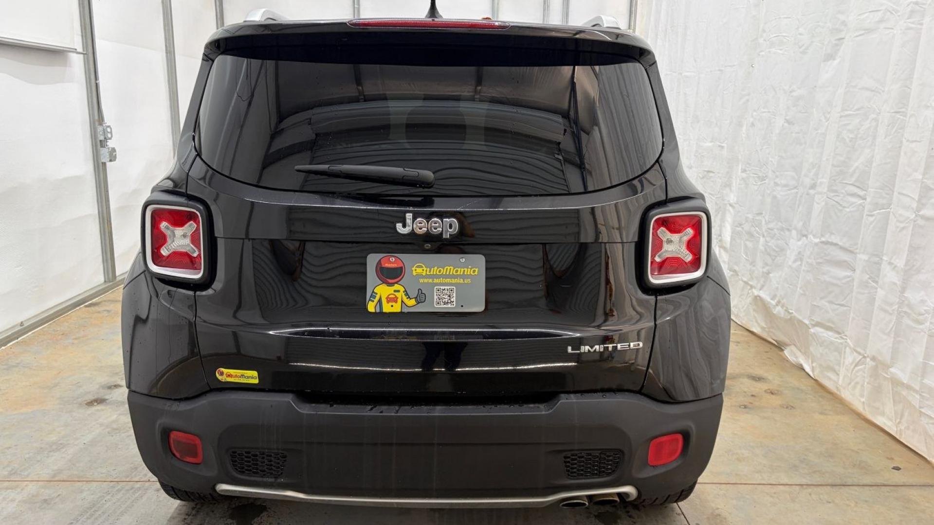 2016 Black Jeep Renegade Limited (ZACCJADT7GP) with an Tigershark MultiAir 2.4L I-4 variable valve contro engine, located at 1806 Veterans Memorial Hwy SW, Austell, GA, 30168, (770) 944-9558, 33.817959, -84.606987- Photo#4