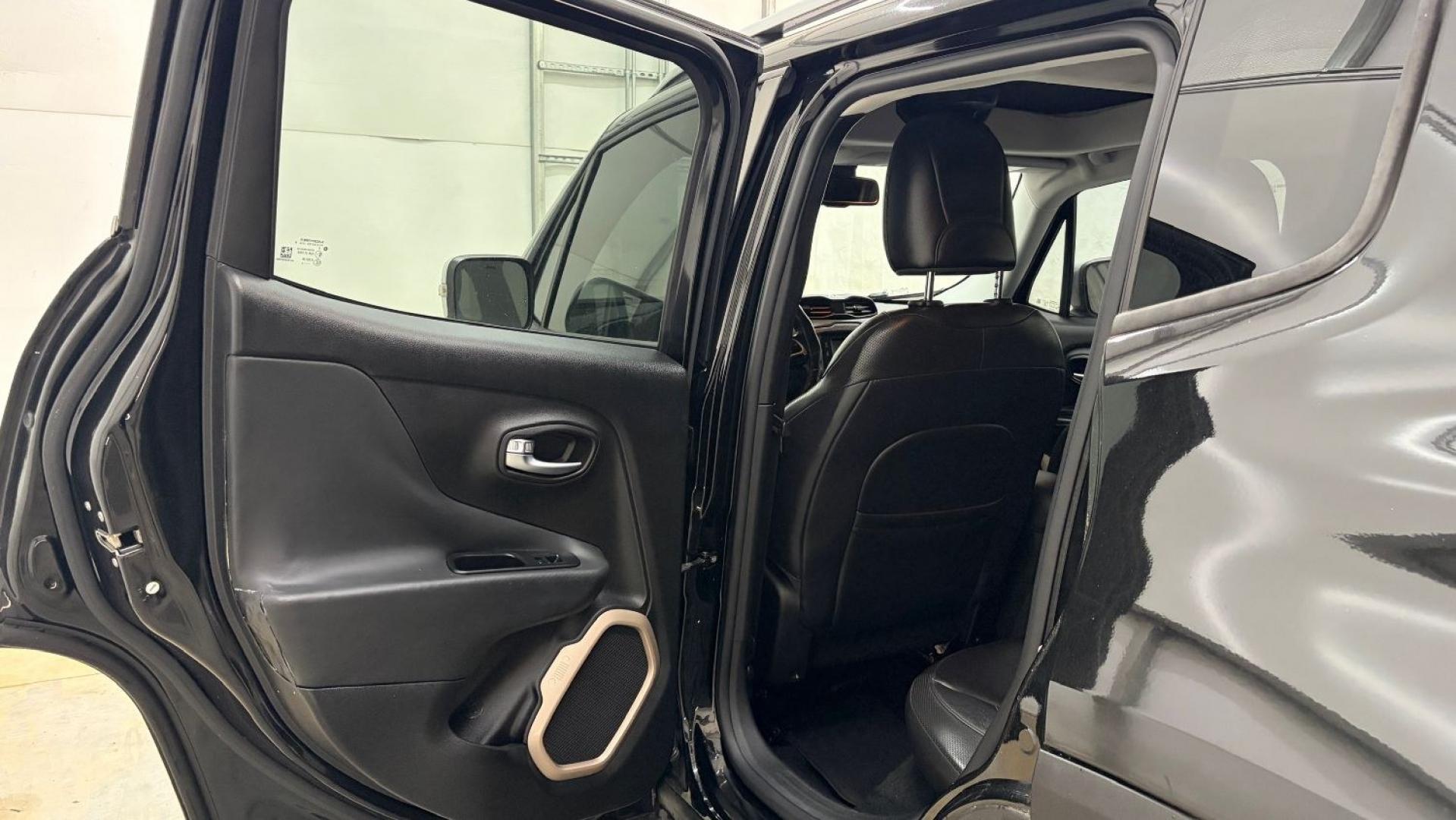 2016 Black Jeep Renegade Limited (ZACCJADT7GP) with an Tigershark MultiAir 2.4L I-4 variable valve contro engine, located at 1806 Veterans Memorial Hwy SW, Austell, GA, 30168, (770) 944-9558, 33.817959, -84.606987- Photo#14