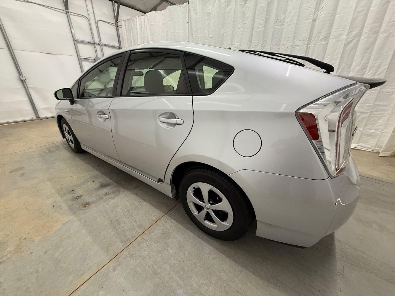 2013 Silver Toyota Prius Three (JTDKN3DU1D5) with an 1.8L I-4 DOHC engine, located at 1806 Veterans Memorial Hwy SW, Austell, GA, 30168, (770) 944-9558, 33.817959, -84.606987- Photo#2