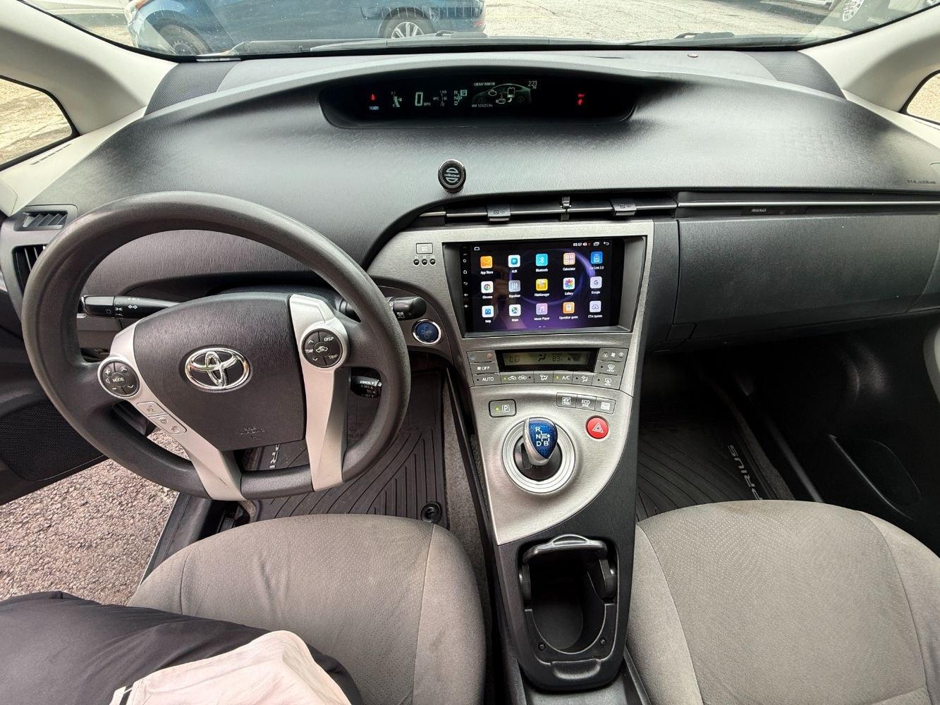 2013 Silver Toyota Prius Three (JTDKN3DU1D5) with an 1.8L I-4 DOHC engine, located at 1806 Veterans Memorial Hwy SW, Austell, GA, 30168, (770) 944-9558, 33.817959, -84.606987- Photo#10