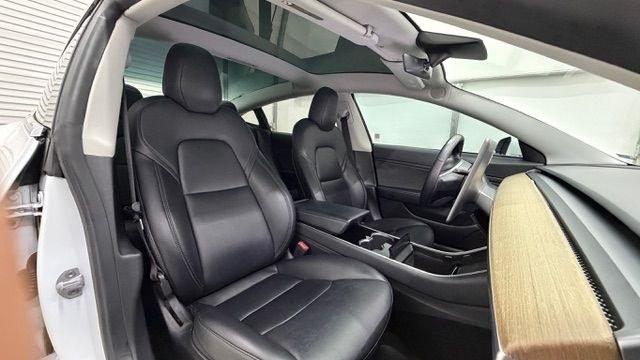 2019 White Tesla Model 3 Standard Range (5YJ3E1EA0KF) , located at 1806 Veterans Memorial Hwy SW, Austell, GA, 30168, (770) 944-9558, 33.817959, -84.606987 - Photo#22