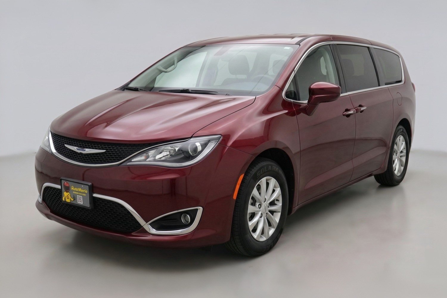 photo of 2018 Chrysler Pacifica Touring Plus