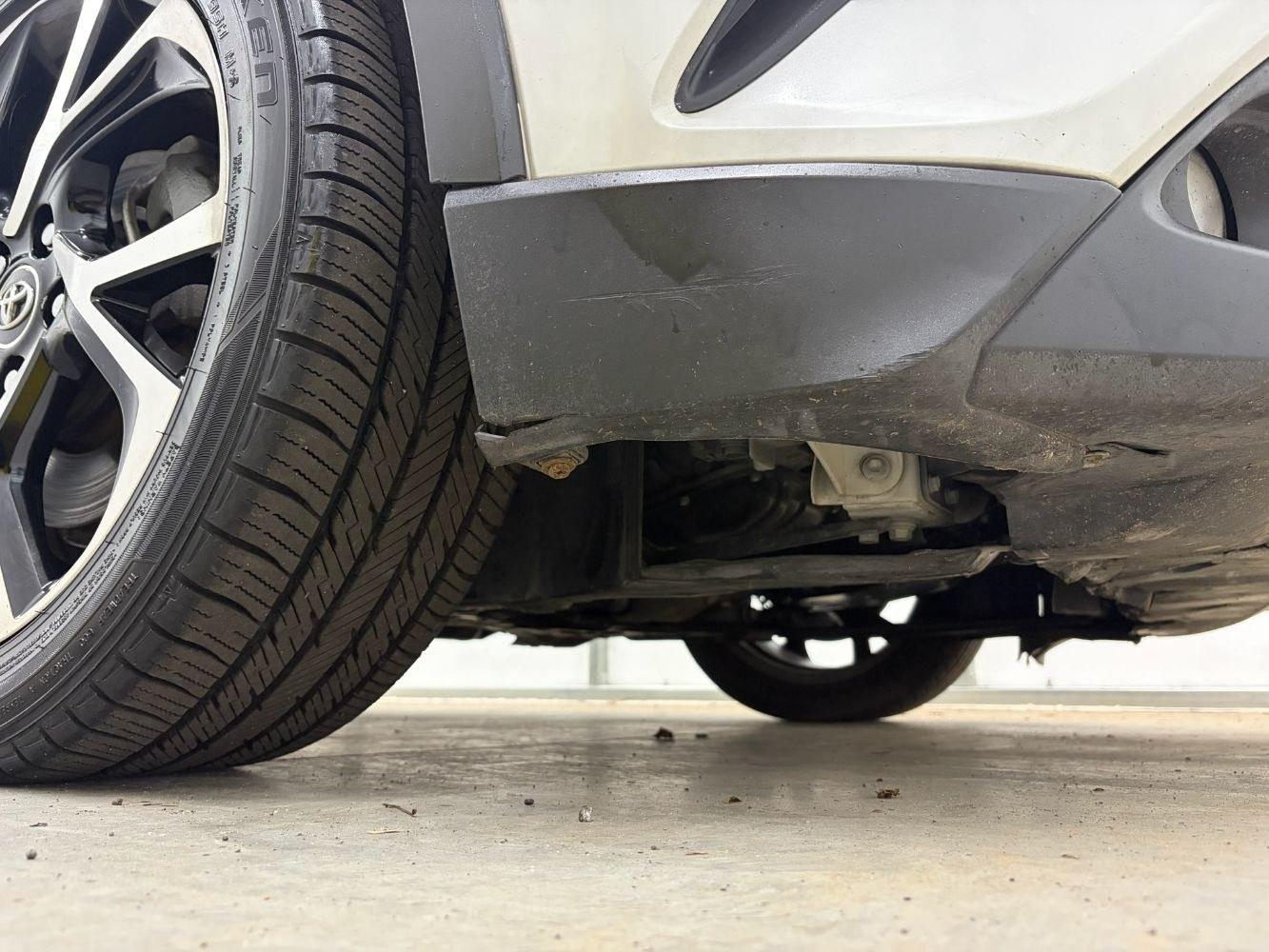 2019 White Toyota C-HR Limited (JTNKHMBX8K1) with an 2L I-4 DOHC engine, located at 1806 Veterans Memorial Hwy SW, Austell, GA, 30168, (770) 944-9558, 33.817959, -84.606987- Photo#19