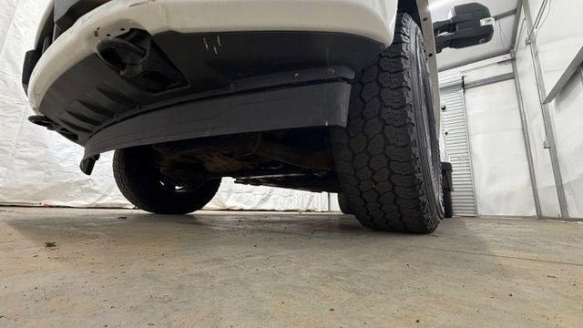 2017 White Ford F-150 XLT (1FTFW1EG3HF) with an EcoBoost 3.5L V-6 gasoline direct injection engine, located at 1806 Veterans Memorial Hwy SW, Austell, GA, 30168, (770) 944-9558, 33.817959, -84.606987- Photo#19