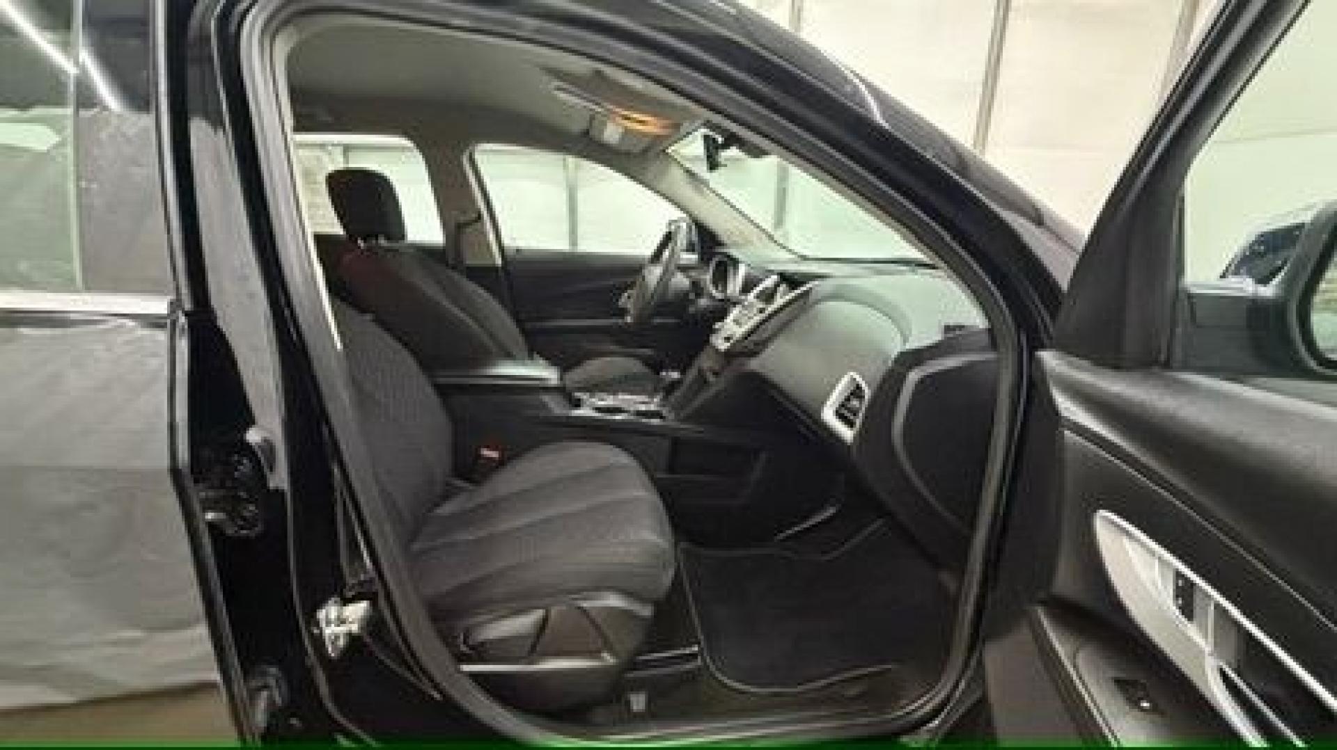 2016 Black Chevrolet Equinox LS (2GNALBEKXG1) with an ECOTEC 2.4L I-4 gasoline direct injection engine, located at 1806 Veterans Memorial Hwy SW, Austell, GA, 30168, (770) 944-9558, 33.817959, -84.606987- Photo#18