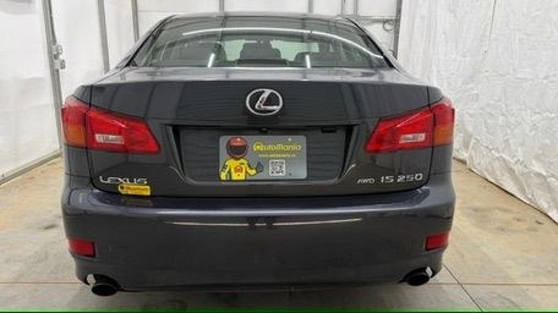 2006 Gray Lexus IS IS 250 AWD (JTHCK262762) with an 2.5L V6 24V DOHC engine, 6-Speed Automatic transmission, located at 1806 Veterans Memorial Hwy SW, Austell, GA, 30168, (770) 944-9558, 33.817959, -84.606987- Photo#4