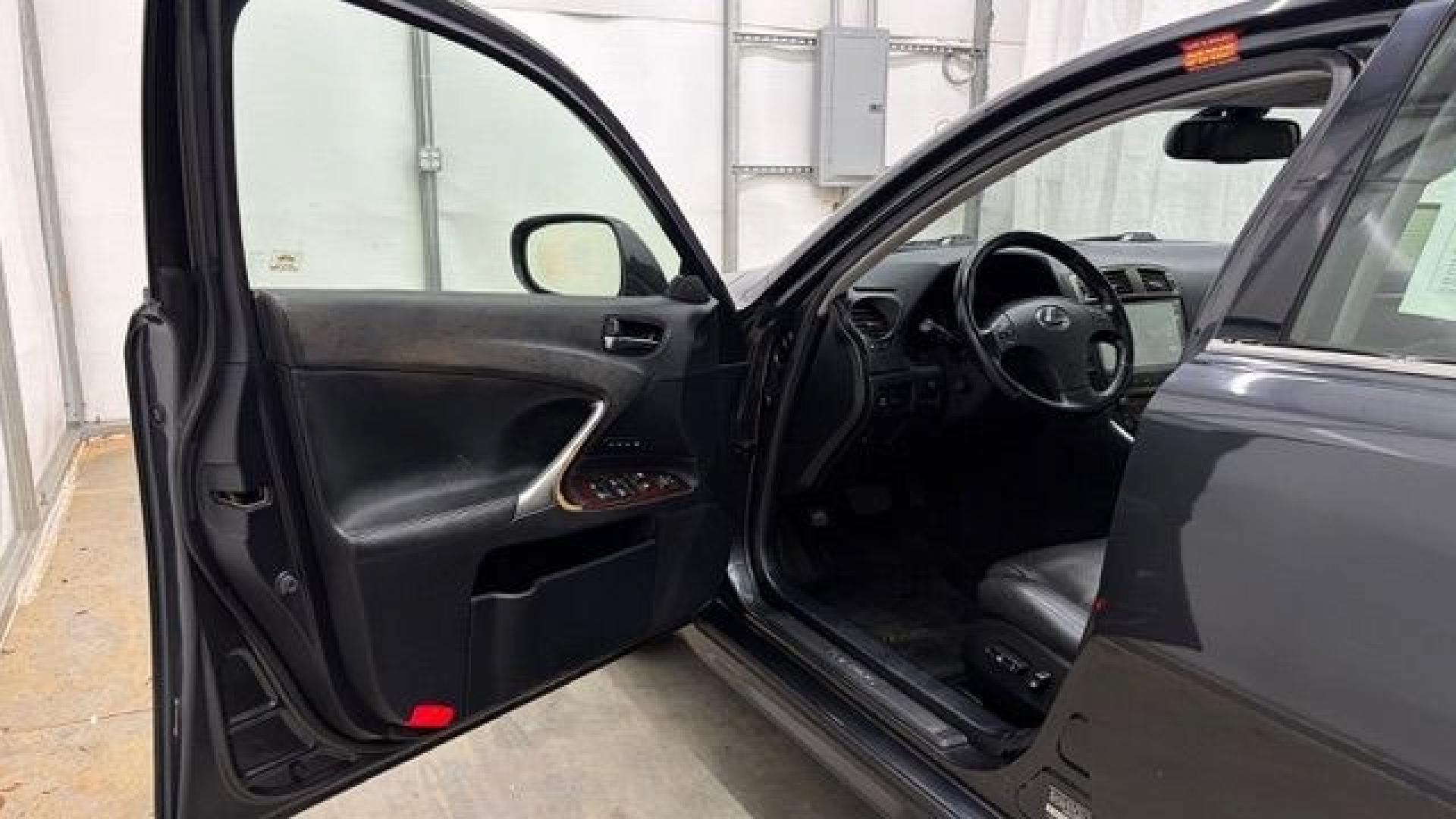 2006 Gray Lexus IS IS 250 AWD (JTHCK262762) with an 2.5L V6 24V DOHC engine, 6-Speed Automatic transmission, located at 1806 Veterans Memorial Hwy SW, Austell, GA, 30168, (770) 944-9558, 33.817959, -84.606987- Photo#10