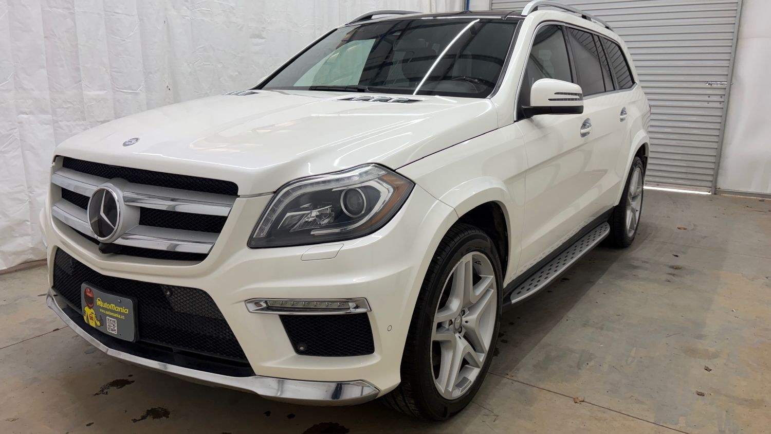 photo of 2016 Mercedes-Benz GL 550 4MATIC
