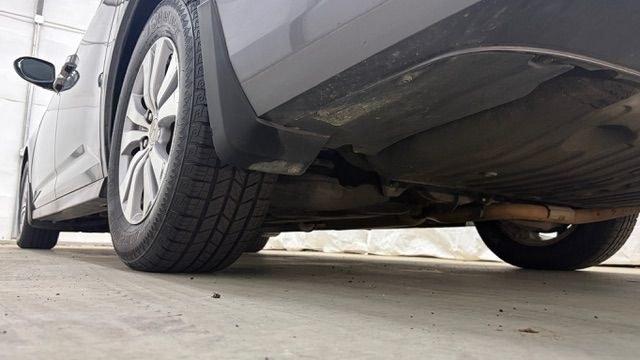 2014 Gray Honda Odyssey EX-L (5FNRL5H60EB) with an 3.5L V-6 i-VTEC variable valve control engine, located at 1806 Veterans Memorial Hwy SW, Austell, GA, 30168, (770) 944-9558, 33.817959, -84.606987 - Why Choose Automania? At Automania, we make car buying easy and stress-free, with over 20 years serving Austell, GA and the surrounding communities. WE FINANCE GOOD AND NOT SO GOOD CREDIT, we work with all credit types, and every vehicle comes with a free vehicle history report so you know its backg- Photo#21