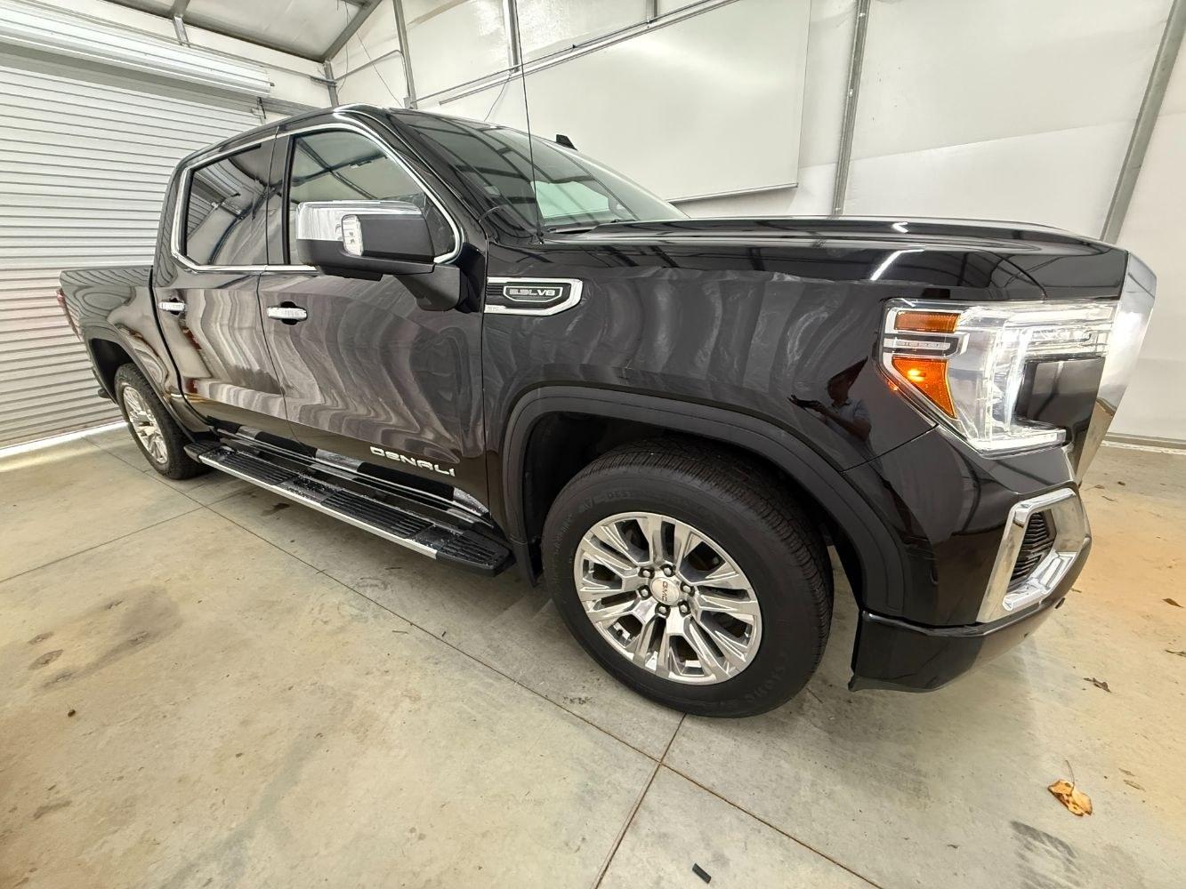 2015 Black GMC Sierra 1500 SLE (3GTU2UEC2FG) with an EcoTec3 4.3L V-6 gasoline direct injection engine, located at 1806 Veterans Memorial Hwy SW, Austell, GA, 30168, (770) 944-9558, 33.817959, -84.606987- Photo#7