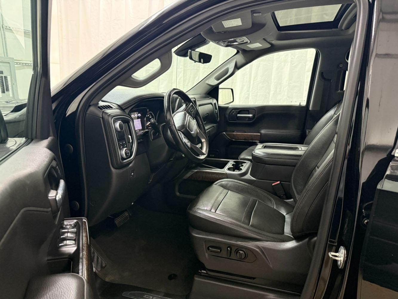 2015 Black GMC Sierra 1500 SLE (3GTU2UEC2FG) with an EcoTec3 4.3L V-6 gasoline direct injection engine, located at 1806 Veterans Memorial Hwy SW, Austell, GA, 30168, (770) 944-9558, 33.817959, -84.606987- Photo#12