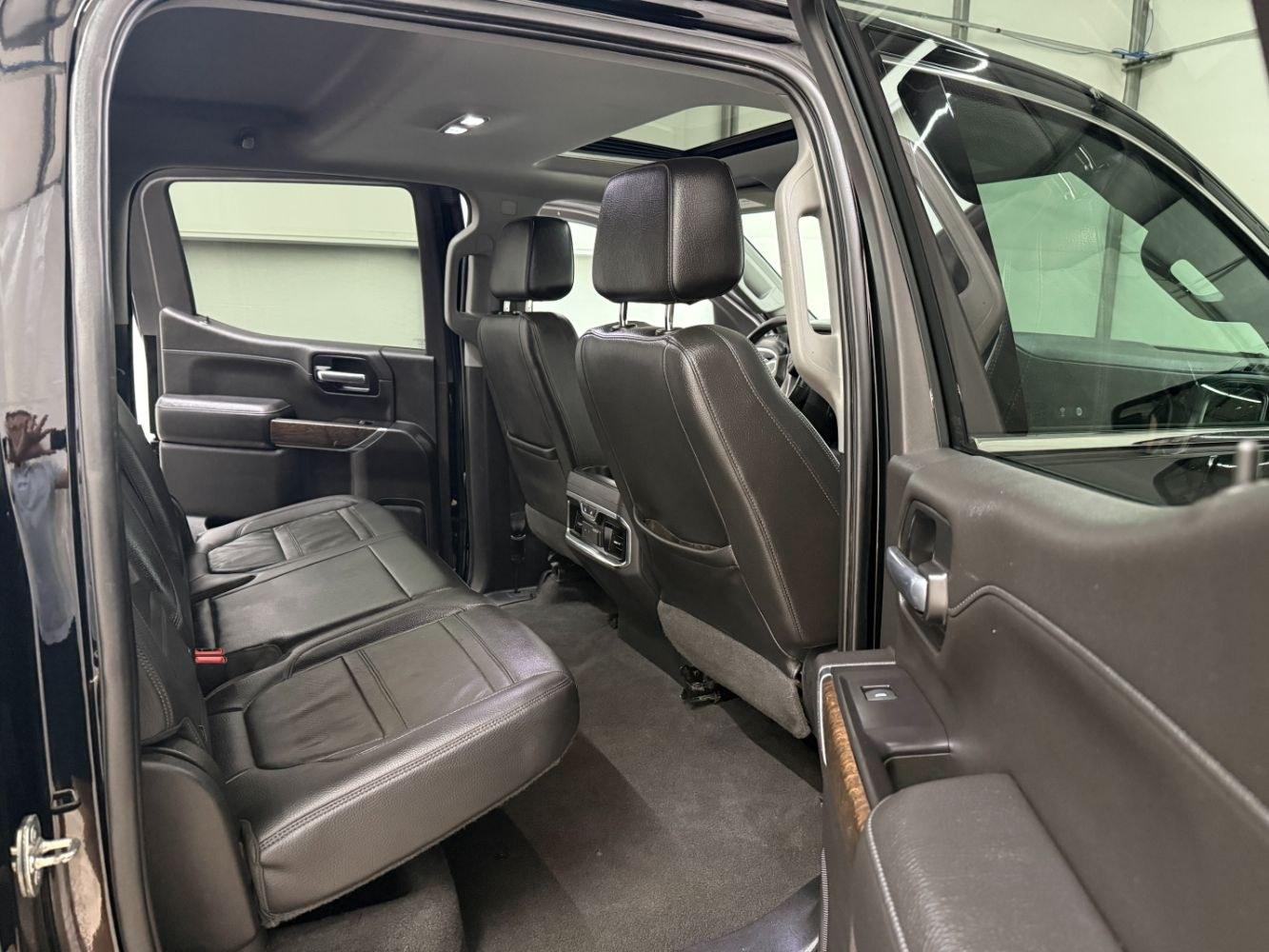 2015 Black GMC Sierra 1500 SLE (3GTU2UEC2FG) with an EcoTec3 4.3L V-6 gasoline direct injection engine, located at 1806 Veterans Memorial Hwy SW, Austell, GA, 30168, (770) 944-9558, 33.817959, -84.606987- Photo#13
