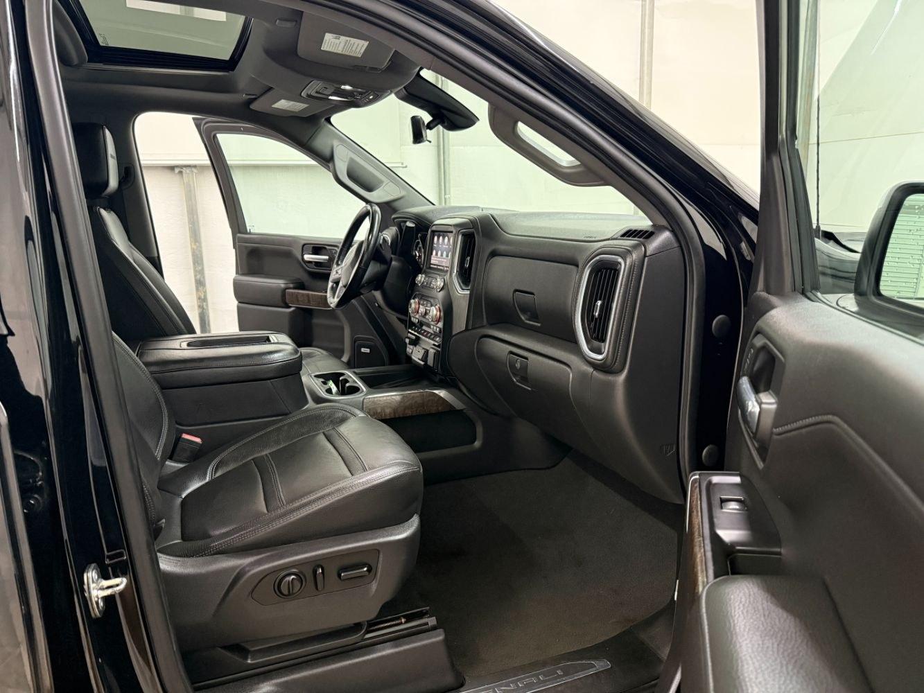 2015 Black GMC Sierra 1500 SLE (3GTU2UEC2FG) with an EcoTec3 4.3L V-6 gasoline direct injection engine, located at 1806 Veterans Memorial Hwy SW, Austell, GA, 30168, (770) 944-9558, 33.817959, -84.606987- Photo#14