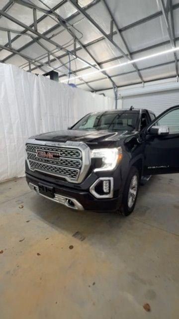 2015 Black GMC Sierra 1500 SLE (3GTU2UEC2FG) with an EcoTec3 4.3L V-6 gasoline direct injection engine, located at 1806 Veterans Memorial Hwy SW, Austell, GA, 30168, (770) 944-9558, 33.817959, -84.606987- Photo#19