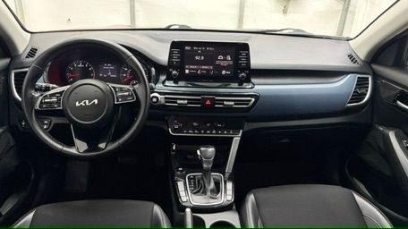 2023 Red Kia Seltos S (KNDEU2AA5P7) with an 2L I-4 DOHC engine, located at 1806 Veterans Memorial Hwy SW, Austell, GA, 30168, (770) 944-9558, 33.817959, -84.606987- Photo#15