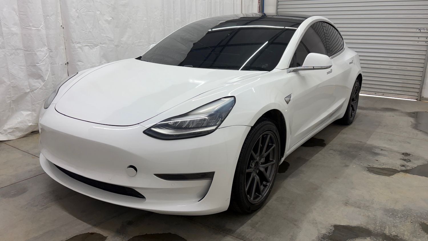 photo of 2019 Tesla Model 3 Mid Range