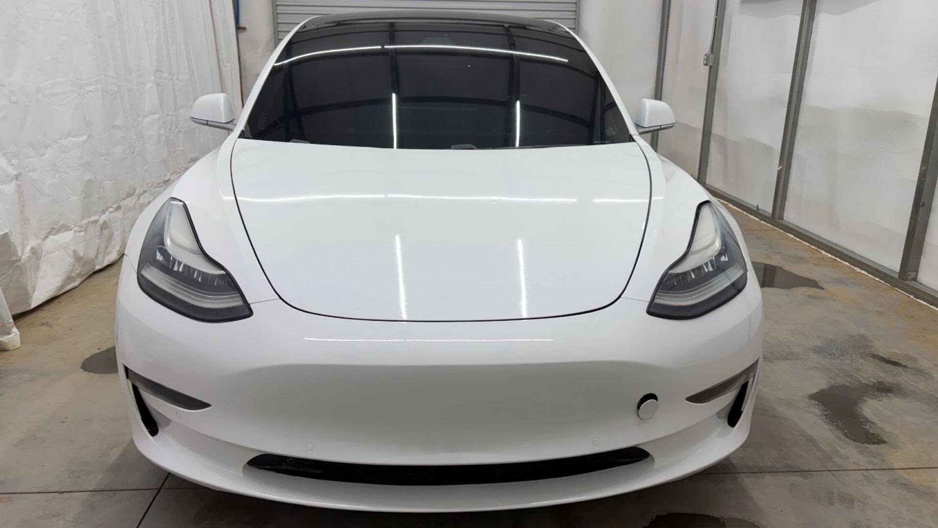2019 White Tesla Model 3 Mid Range (5YJ3E1EA3KF) with an ELECTRIC engine, 1-Speed Automatic transmission, located at 1806 Veterans Memorial Hwy SW, Austell, GA, 30168, (770) 944-9558, 33.817959, -84.606987 - Why Choose Automania? At Automania, we make car buying easy and stress-free, with over 20 years serving Austell, GA and the surrounding communities. WE FINANCE GOOD AND NOT SO GOOD CREDIT, we work with all credit types, and every vehicle comes with a free vehicle history report so you know its backg- Photo#9