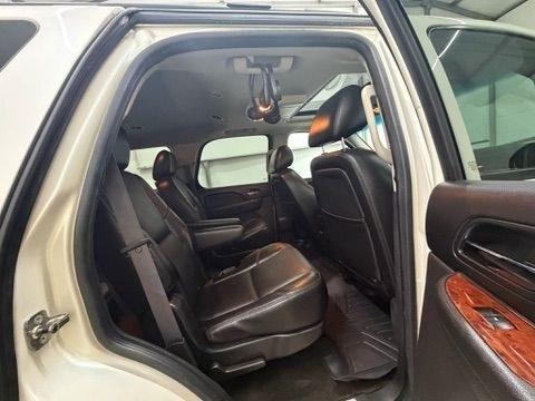 2011 White Chevrolet Tahoe LTZ (1GNSCCE05BR) with an Vortec 5.3L V-8 variable valve control engine, located at 1806 Veterans Memorial Hwy SW, Austell, GA, 30168, (770) 944-9558, 33.817959, -84.606987- Photo#12