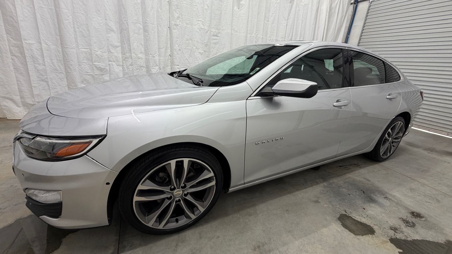 2022 Silver Chevrolet Malibu FWD LT (1G1ZD5ST2NF) with an ECOTEC 1.5L I-4 gasoline direct injection engine, located at 1806 Veterans Memorial Hwy SW, Austell, GA, 30168, (770) 944-9558, 33.817959, -84.606987- Photo#1