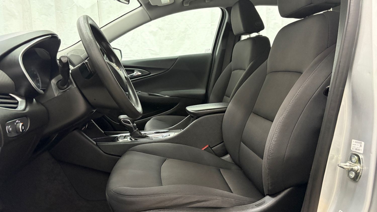 2022 Silver Chevrolet Malibu FWD LT (1G1ZD5ST2NF) with an ECOTEC 1.5L I-4 gasoline direct injection engine, located at 1806 Veterans Memorial Hwy SW, Austell, GA, 30168, (770) 944-9558, 33.817959, -84.606987- Photo#11
