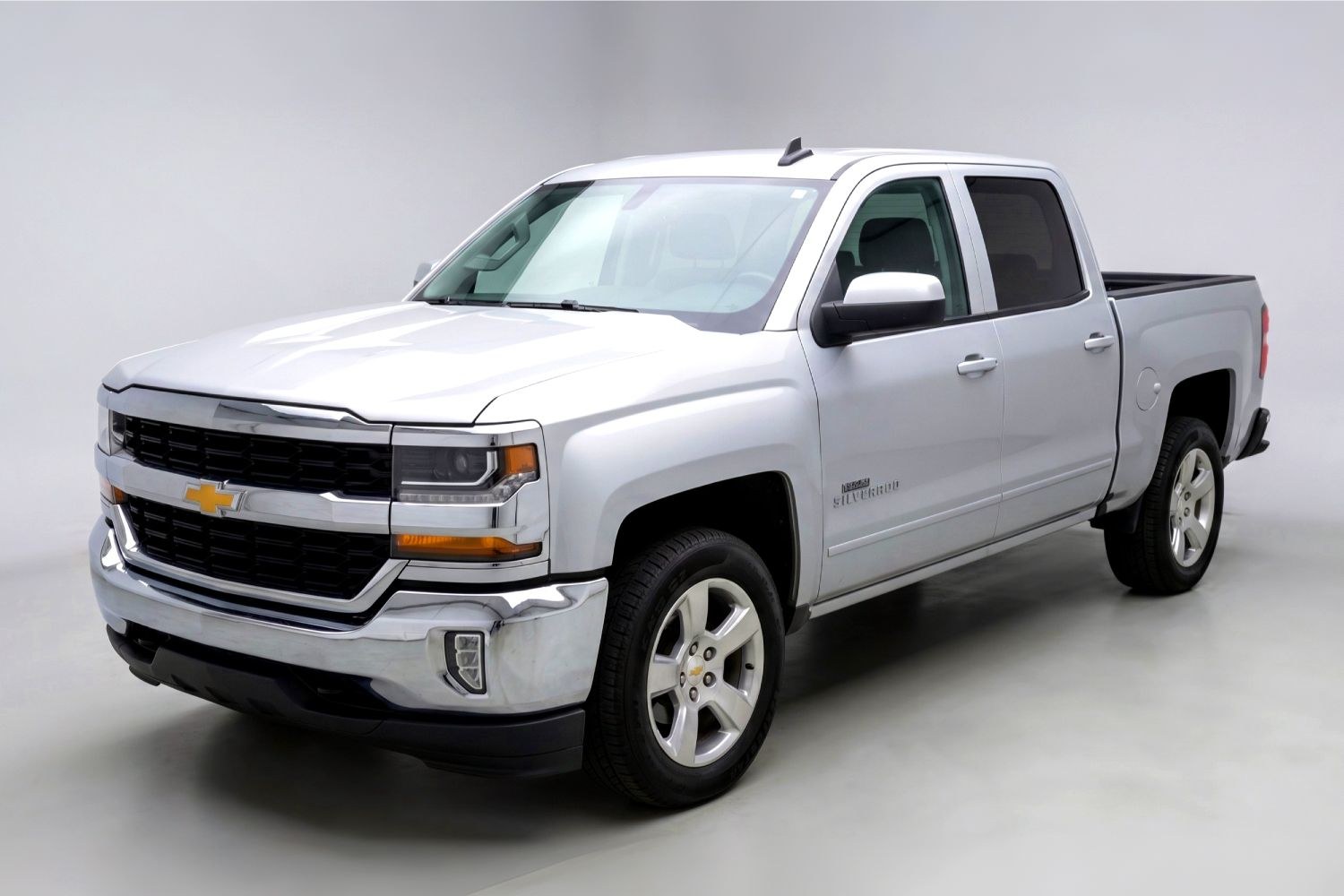 photo of 2017 Chevrolet Silverado 1500 LT