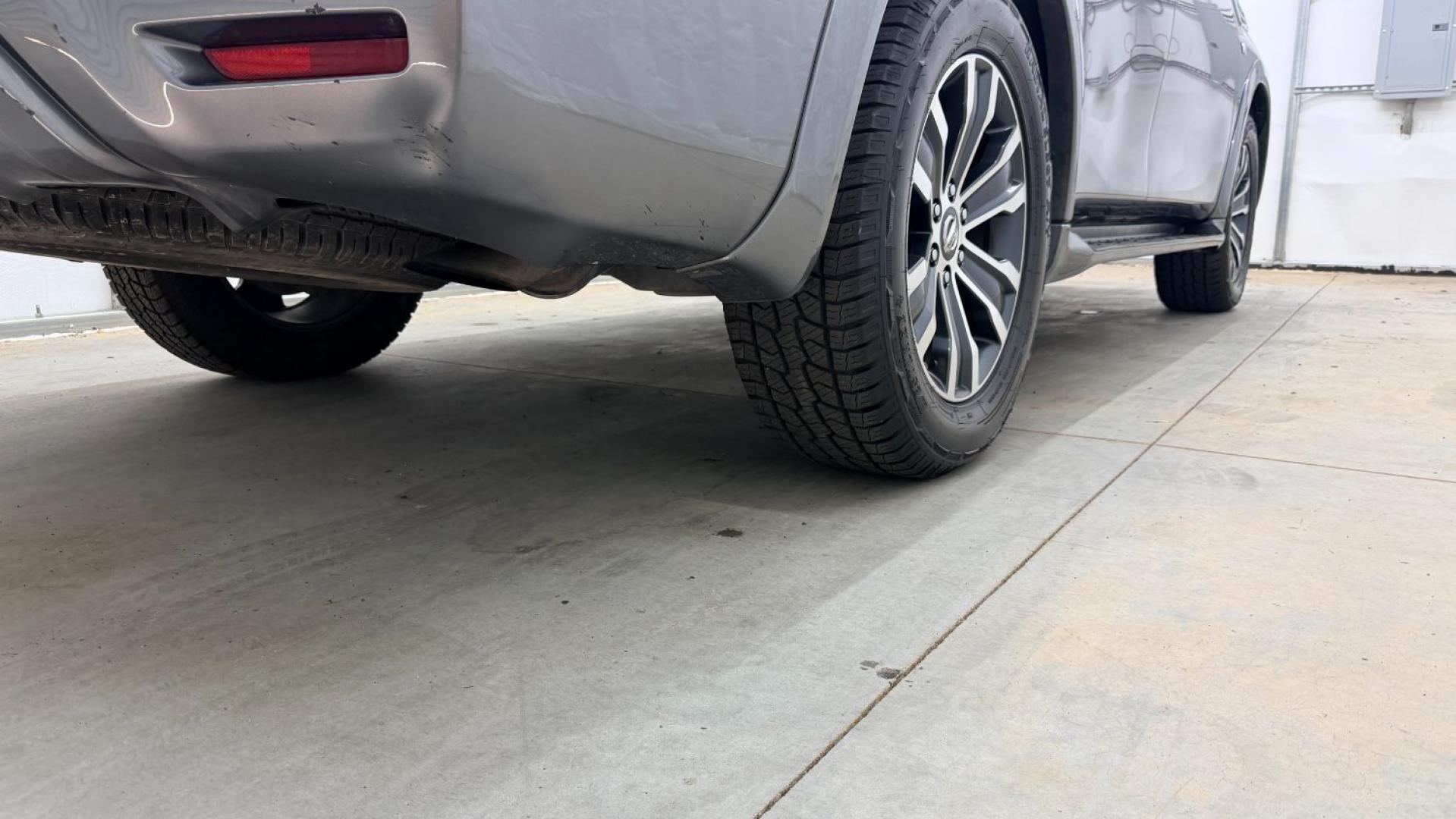 2020 Gray Nissan Armada SL 4WD (JN8AY2NC2LX) with an 5.6L V-8 gasoline direct injection engine, located at 1806 Veterans Memorial Hwy SW, Austell, GA, 30168, (770) 944-9558, 33.817959, -84.606987 - This 2020 Nissan Armada SL 4WD comes loaded with a powerful 390 hp 5.6L V8 engine and four-wheel drive, ready to handle everything from daily commutes to weekend trips with confidence. Inside, you'll find comfortable leather seating with heated seats, a navigation system, backup camera, adaptive cru- Photo#24