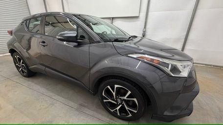 2018 Gray Toyota C-HR XLE (NMTKHMBX5JR) with an 2L I-4 DOHC engine, located at 1806 Veterans Memorial Hwy SW, Austell, GA, 30168, (770) 944-9558, 33.817959, -84.606987 - This 2018 Toyota C-HR has passed a 100+ point inspection performed in our own service center. It's in impeccable condition, with no odors, and the seats are in very good shape. For extra peace of mind, the transmission bearings have been replaced, it should have hundreds of thousands of miles. Come- Photo#7