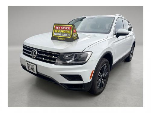 2018 Volkswagen Tiguan 2.0T SEL | 2.0T SE