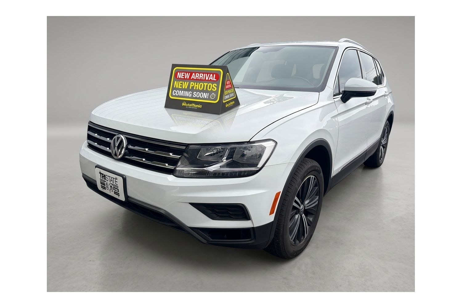 photo of 2018 Volkswagen Tiguan 2.0T SEL | 2.0T SE