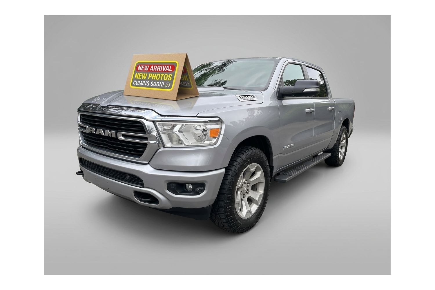 photo of 2019 Ram 1500 Big Horn/Lone Star Crew Cab 4x4 5'7 Box