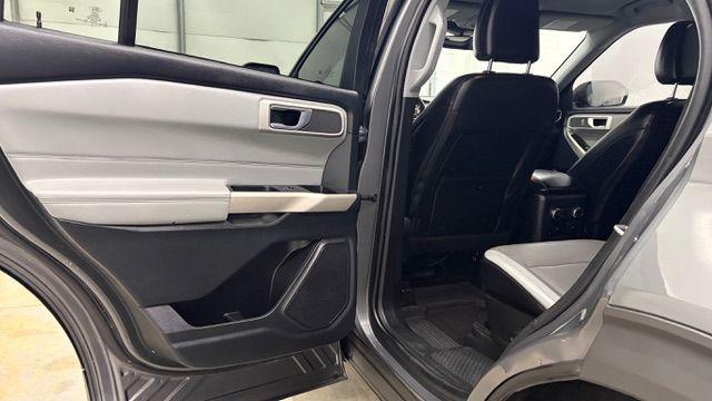 2021 Gray Ford Explorer XLT (1FMSK8DHXMG) with an EcoBoost 2.3L I-4 direct injection engine, located at 1806 Veterans Memorial Hwy SW, Austell, GA, 30168, (770) 944-9558, 33.817959, -84.606987 - This Explorer has an interior that looks good and comes from a non-smoker vehicle. The exterior paint looks excellent, with only minor scratches, and the tires are in great shape. With lots of comfortable seating, it's a spacious, family-friendly SUV that's ready for daily driving.- Photo#13