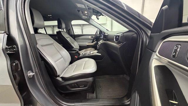 2021 Gray Ford Explorer XLT (1FMSK8DHXMG) with an EcoBoost 2.3L I-4 direct injection engine, located at 1806 Veterans Memorial Hwy SW, Austell, GA, 30168, (770) 944-9558, 33.817959, -84.606987 - This Explorer has an interior that looks good and comes from a non-smoker vehicle. The exterior paint looks excellent, with only minor scratches, and the tires are in great shape. With lots of comfortable seating, it's a spacious, family-friendly SUV that's ready for daily driving.- Photo#20