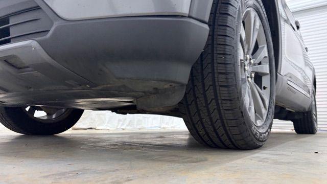 2021 Gray Ford Explorer XLT (1FMSK8DHXMG) with an EcoBoost 2.3L I-4 direct injection engine, located at 1806 Veterans Memorial Hwy SW, Austell, GA, 30168, (770) 944-9558, 33.817959, -84.606987 - This Explorer has an interior that looks good and comes from a non-smoker vehicle. The exterior paint looks excellent, with only minor scratches, and the tires are in great shape. With lots of comfortable seating, it's a spacious, family-friendly SUV that's ready for daily driving.- Photo#22