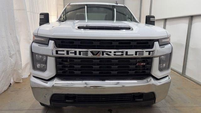 2023 White Chevrolet Silverado 2500HD 4WD Crew Cab Standard Bed LT (2GC1YNEY0P1) with an Duramax 6.6L V-8 direct injection engine, located at 1806 Veterans Memorial Hwy SW, Austell, GA, 30168, (770) 944-9558, 33.817959, -84.606987 - This 2023 Chevrolet Silverado 2500HD Diesel has passed a 100+ point inspection performed in our own service center. It's in super nice shape, especially for a work truck. The paint is very nice, and the interior is super clean for a truck. A strong, capable diesel ready for the job. Come see it in p- Photo#10