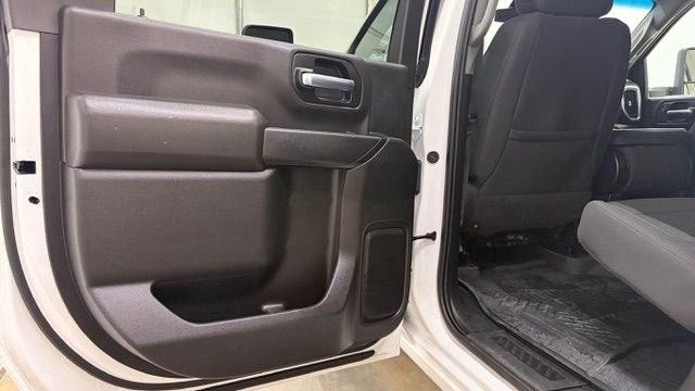 2023 White Chevrolet Silverado 2500HD 4WD Crew Cab Standard Bed LT (2GC1YNEY0P1) with an Duramax 6.6L V-8 direct injection engine, located at 1806 Veterans Memorial Hwy SW, Austell, GA, 30168, (770) 944-9558, 33.817959, -84.606987 - This 2023 Chevrolet Silverado 2500HD Diesel has passed a 100+ point inspection performed in our own service center. It's in super nice shape, especially for a work truck. The paint is very nice, and the interior is super clean for a truck. A strong, capable diesel ready for the job. Come see it in p- Photo#14