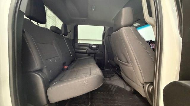 2023 White Chevrolet Silverado 2500HD 4WD Crew Cab Standard Bed LT (2GC1YNEY0P1) with an Duramax 6.6L V-8 direct injection engine, located at 1806 Veterans Memorial Hwy SW, Austell, GA, 30168, (770) 944-9558, 33.817959, -84.606987 - This 2023 Chevrolet Silverado 2500HD Diesel has passed a 100+ point inspection performed in our own service center. It's in super nice shape, especially for a work truck. The paint is very nice, and the interior is super clean for a truck. A strong, capable diesel ready for the job. Come see it in p- Photo#17