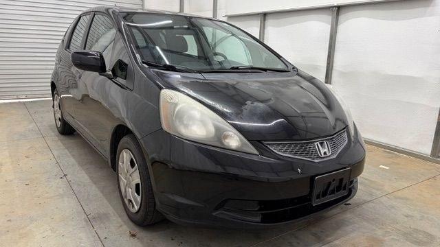 2013 Black /Gray Cloth Interior Honda Fit 5-Speed AT (JHMGE8H35DC) with an 1.5L L4 SOHC 16V engine, 5-Speed Automatic transmission, located at 1806 Veterans Memorial Hwy SW, Austell, GA, 30168, (770) 944-9558, 33.817959, -84.606987- Photo#8